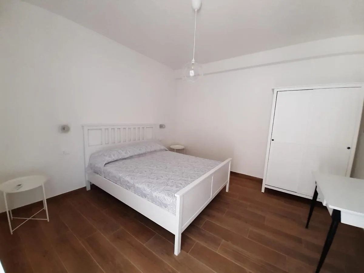Stella Maris Guest Room لا كاليتا شقة