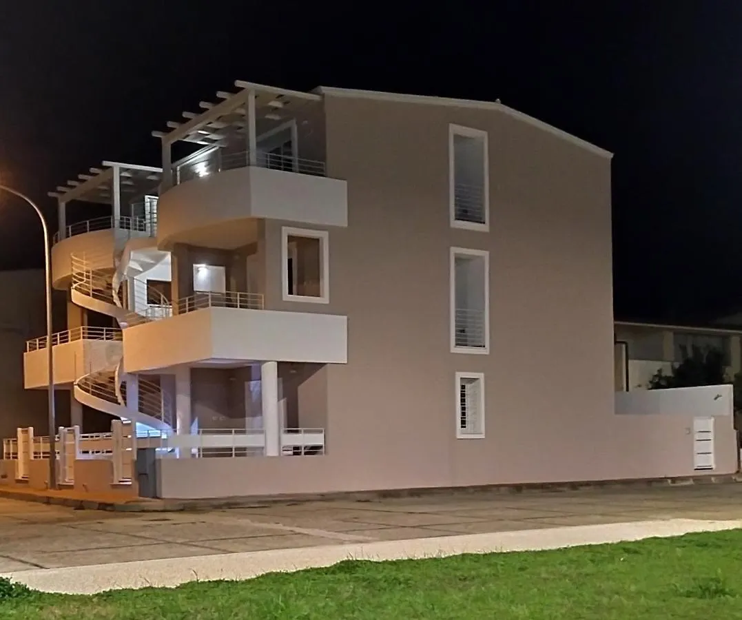 Stella Maris Guest Room لا كاليتا شقة